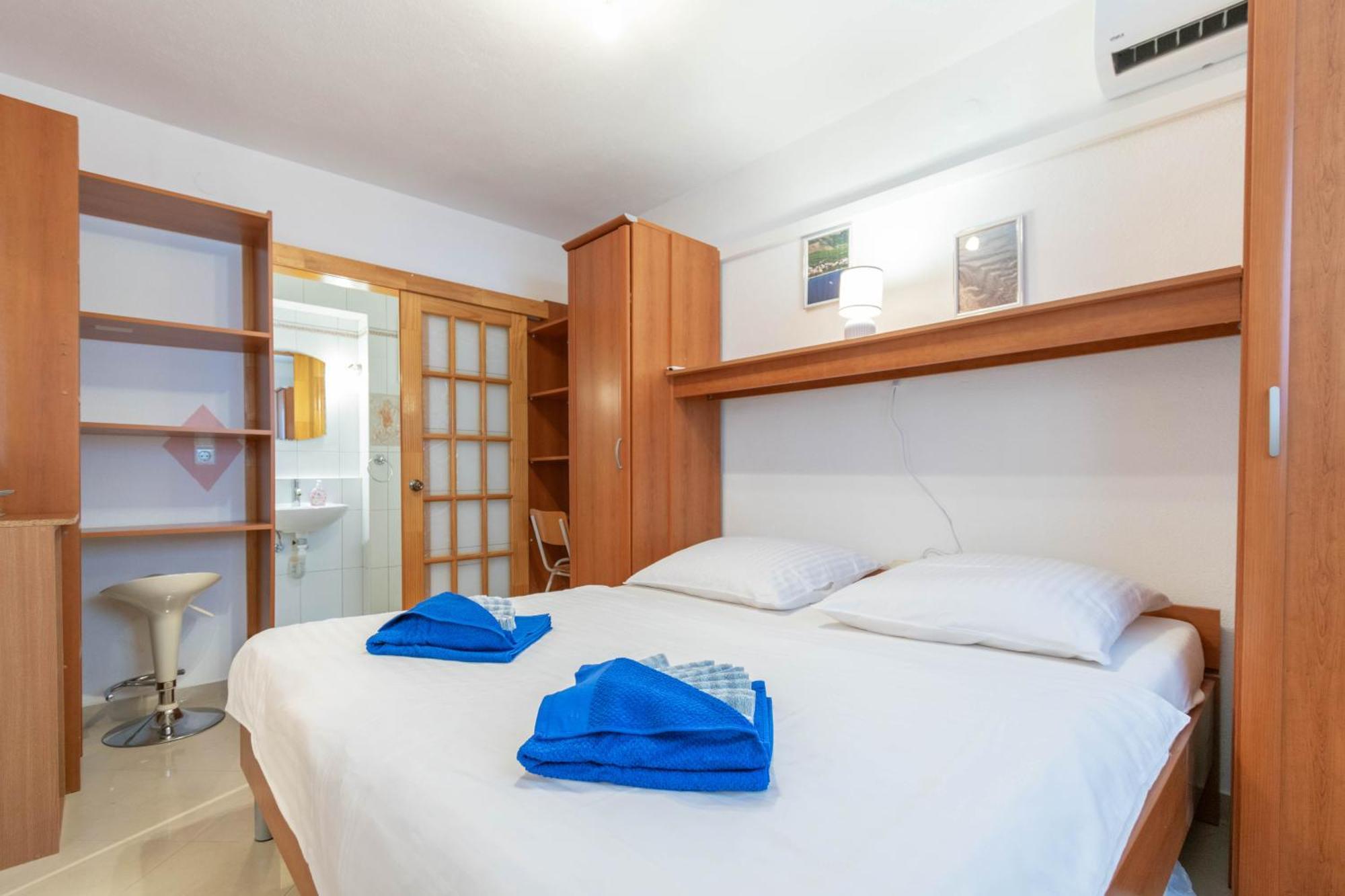 Apartment Kristina Dujmovic Baška Voda Szoba fotó