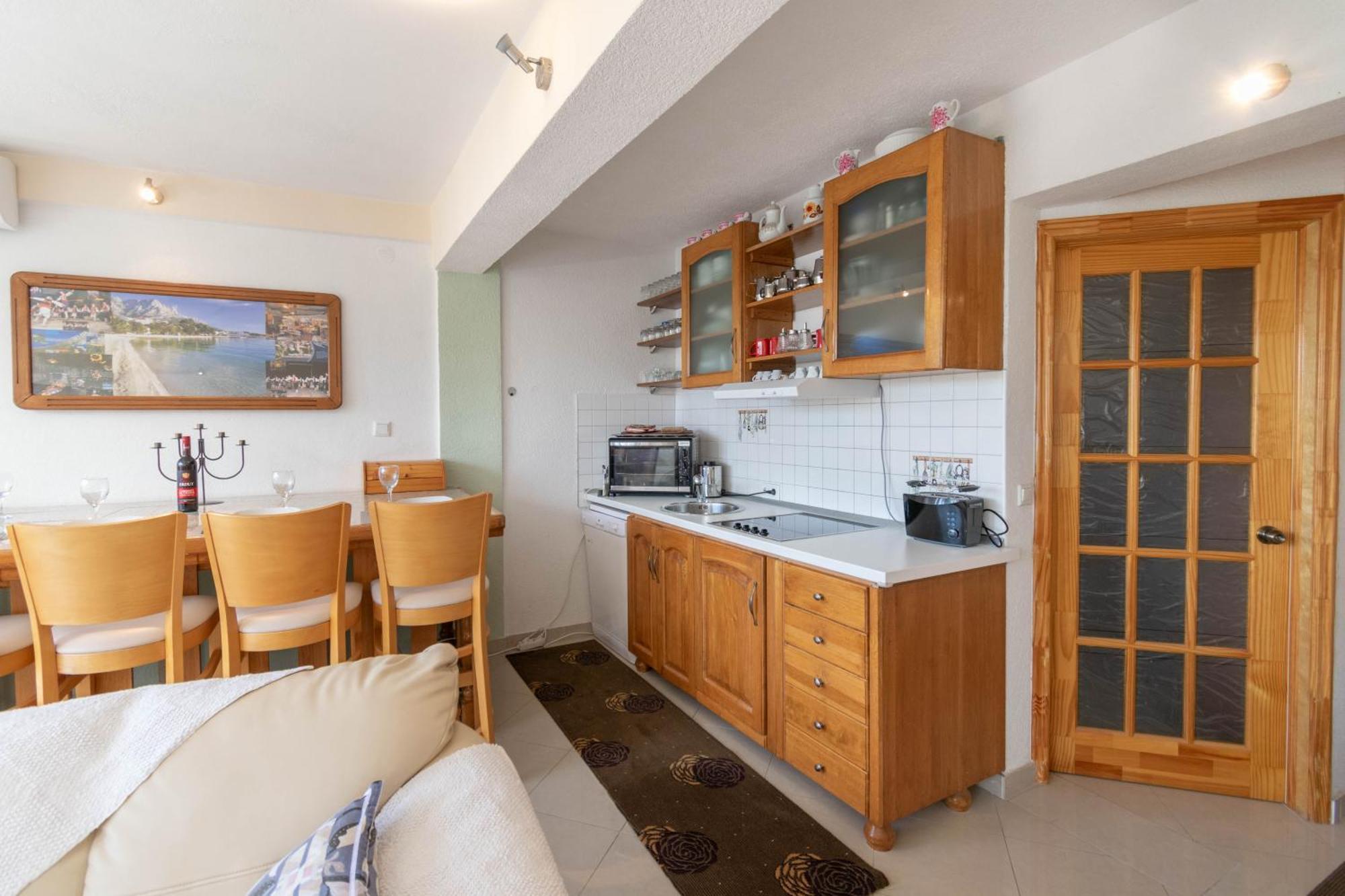 Apartment Kristina Dujmovic Baška Voda Szoba fotó