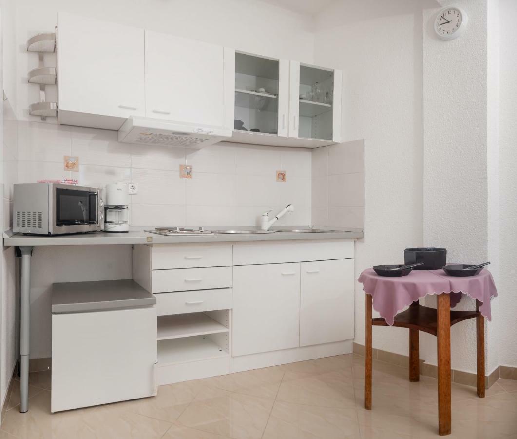 Apartment Kristina Dujmovic Baška Voda Kültér fotó